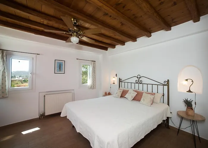 Abella Paraga Mykonos, Traditional With Amazing Sea View, Up To 6 People Villa