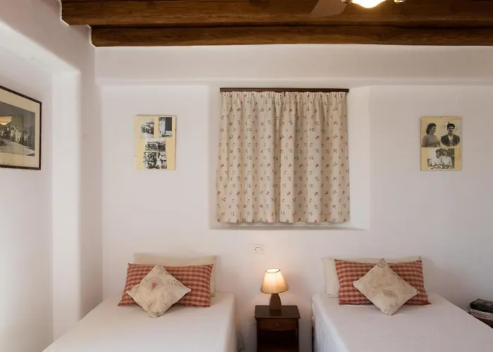 Abella Paraga Mykonos, Traditional With Amazing Sea View, Up To 6 People וילה *