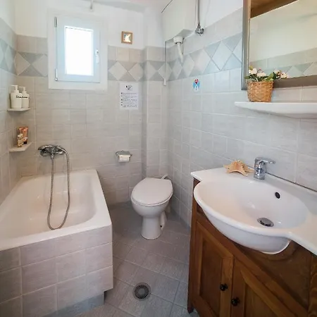 Abella Paraga Mykonos, Traditional With Amazing Sea View, Up To 6 People