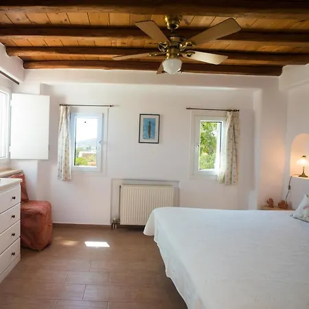 别墅 Abella Paraga Mykonos, Traditional With Amazing Sea View, Up To 6 People