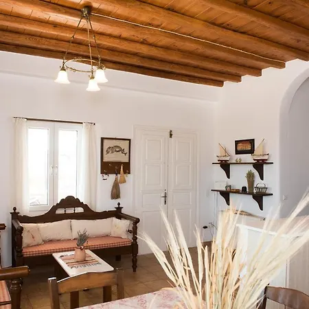 Abella Paraga Mykonos, Traditional With Amazing Sea View, Up To 6 People 天堂海滩